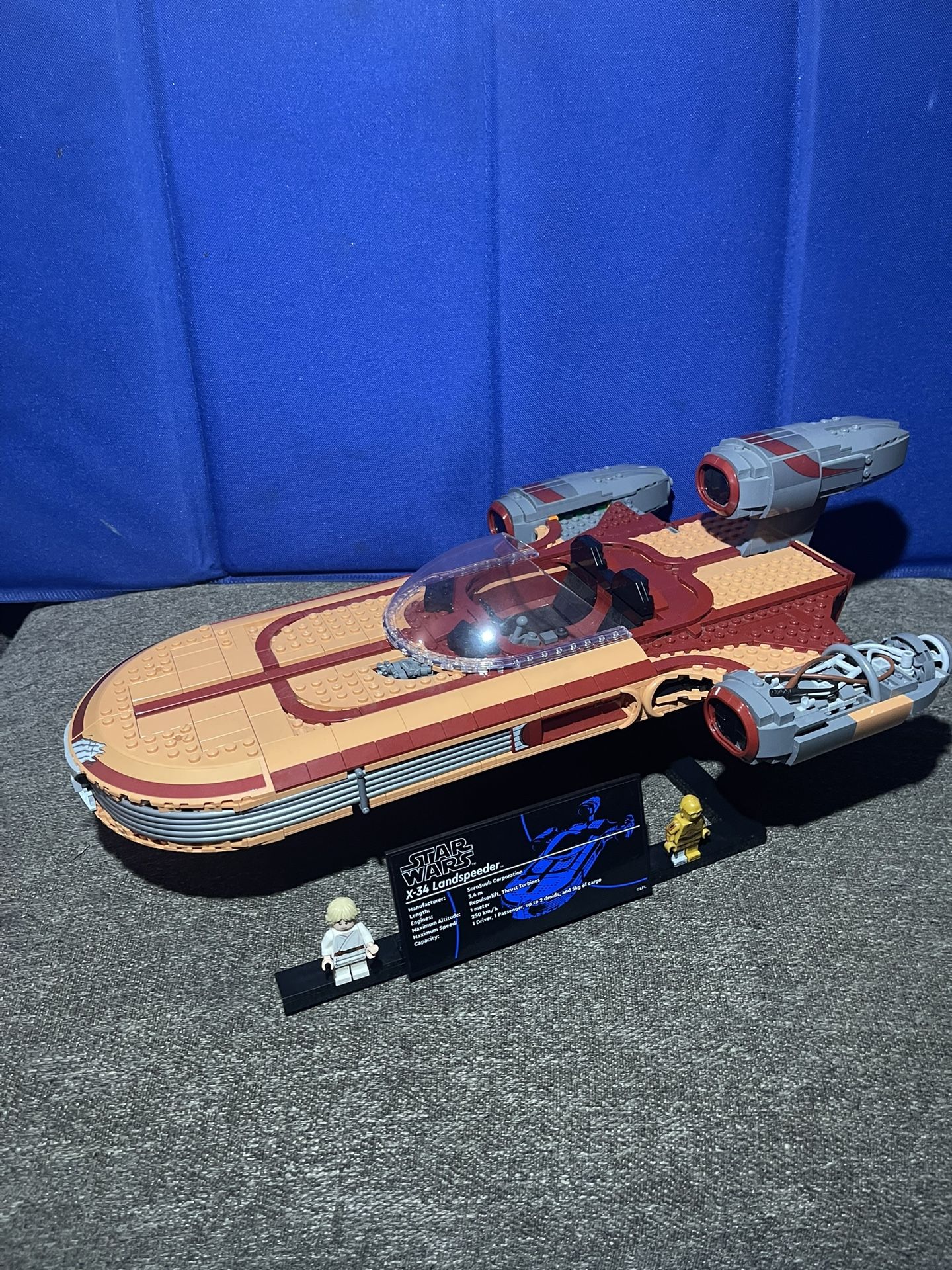 LEGO Star Wars Luke Skywalker's Landspeeder 75341set