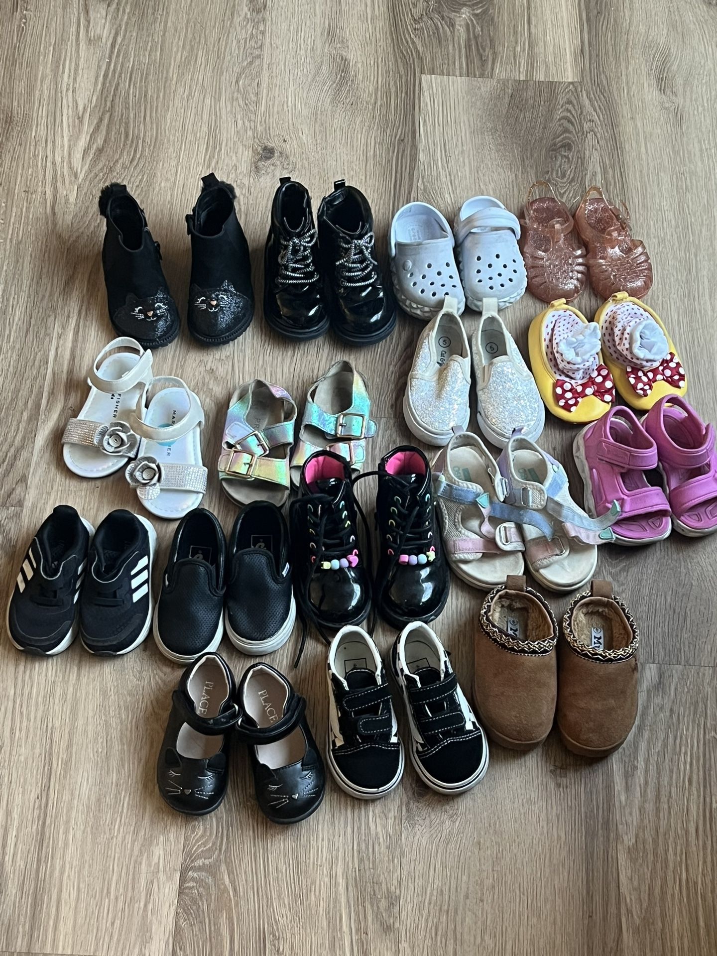 Girls Shoes Size 5 And 6