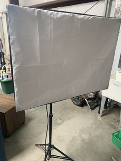 Large Collapsible Studio Light 