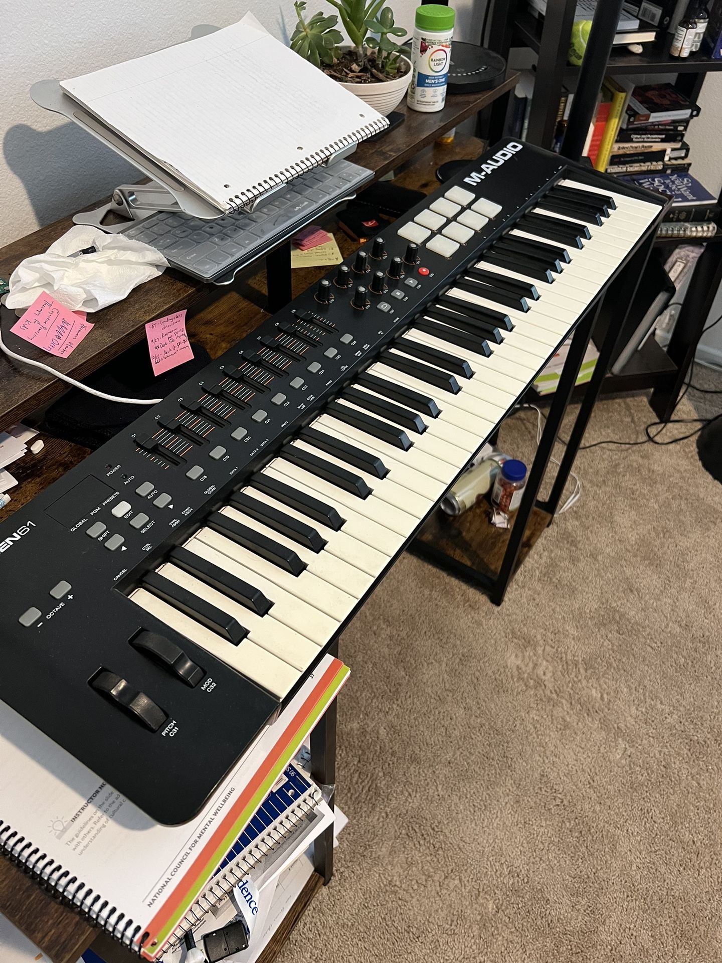 M audio Keyboard + Controller