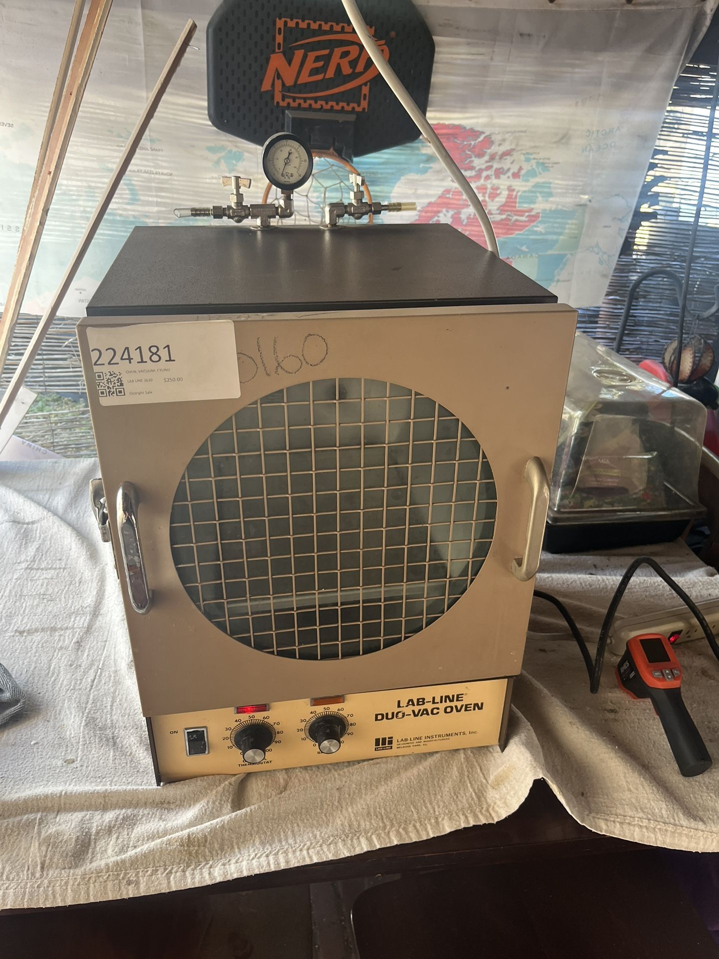 LAB-LINE DUC-VAC OVEN 3610