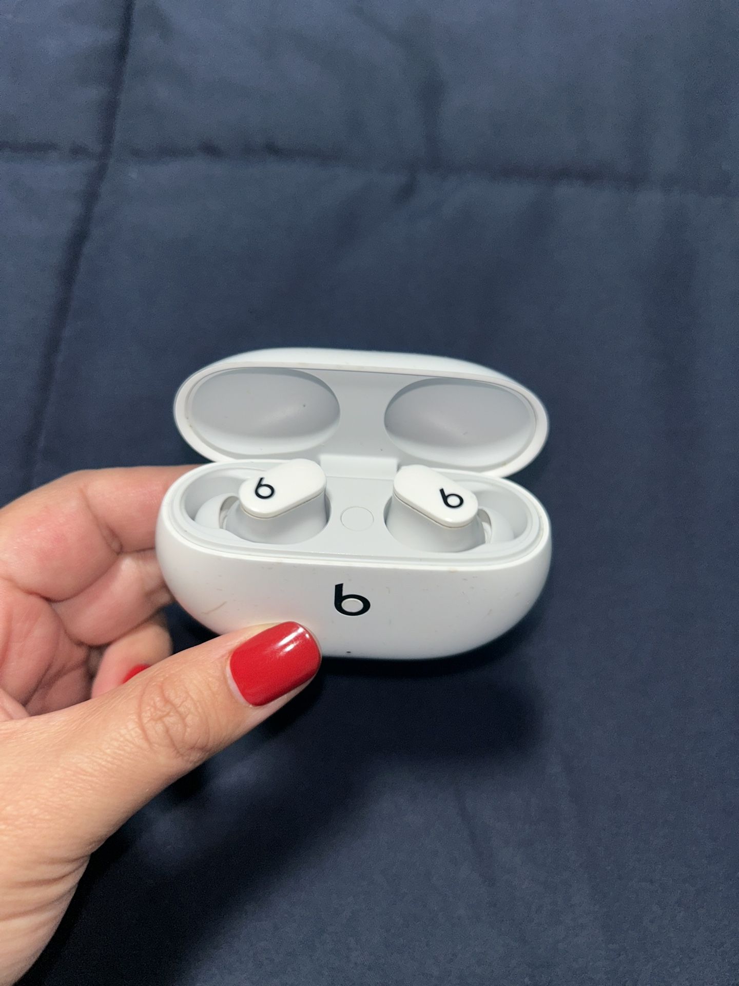 Beats Studio Air Buds