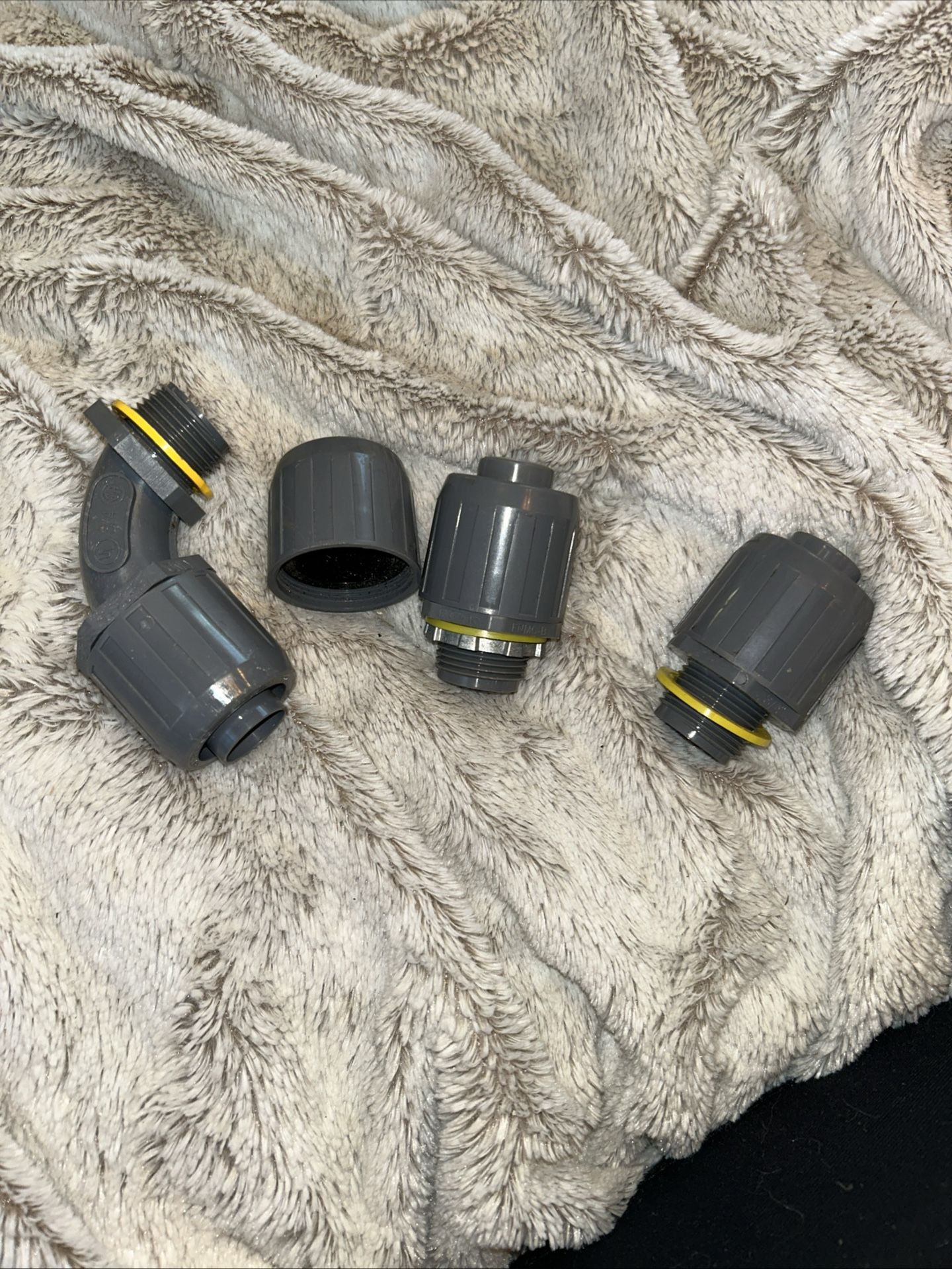 ARLINGTON 3/4" Non-Metallic Liquid Tight Straight Connector (Lot of 3)