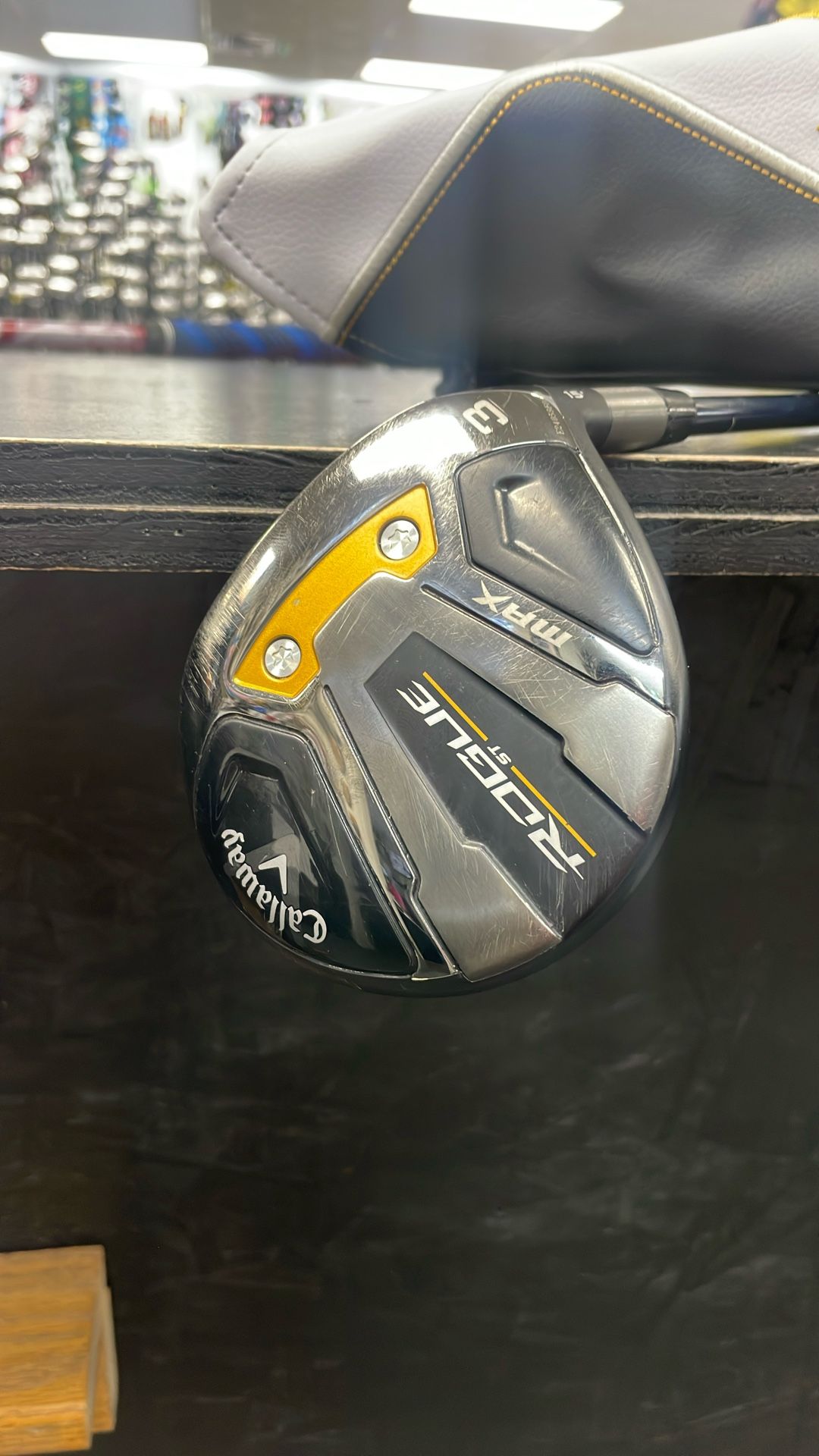 Callaway-Rogue-ST-Max-3-Fairway-Wood-15*-Degree-Right-Hand-Stiff-Flex-w/Headcover