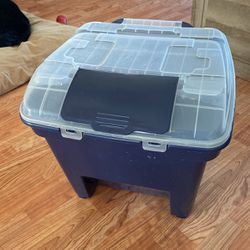 Pet Food Container