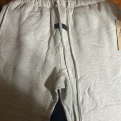 Essential Sweatpants
