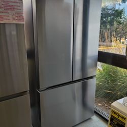 New 
27 cu. ft. SMART Counter Depth MAX French Door Refrigerator with Ice and Water, ADA Comp in P