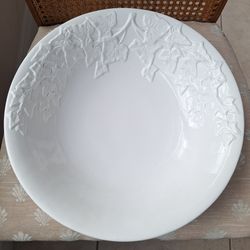The Cellar for Macy’s Large Serving Bowl 14” Made in Italy Ivy Whiteware