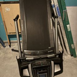 Treadmill 