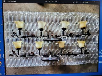 2 Flower Shape Lamps.