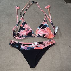 Lululemon Secret Garden Bikini 