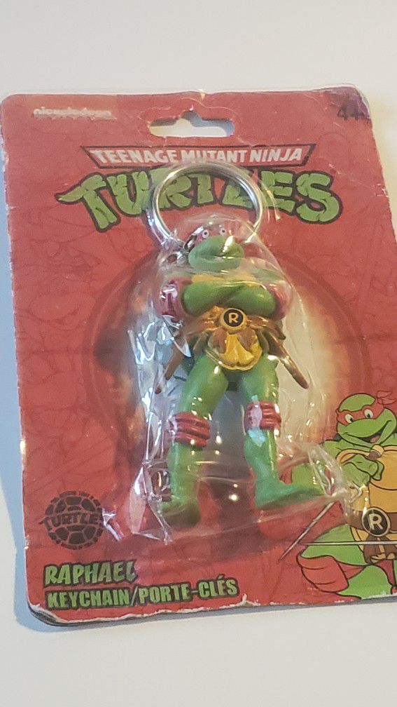 Teenage Mutant Ninja Turtle Raphael With Sai's Keychain Figurine 