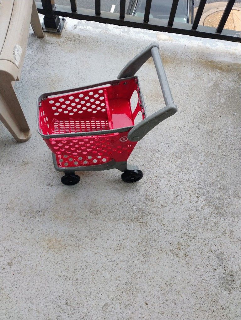 Toddler Shopping 🛒 Pickup Only Cash
