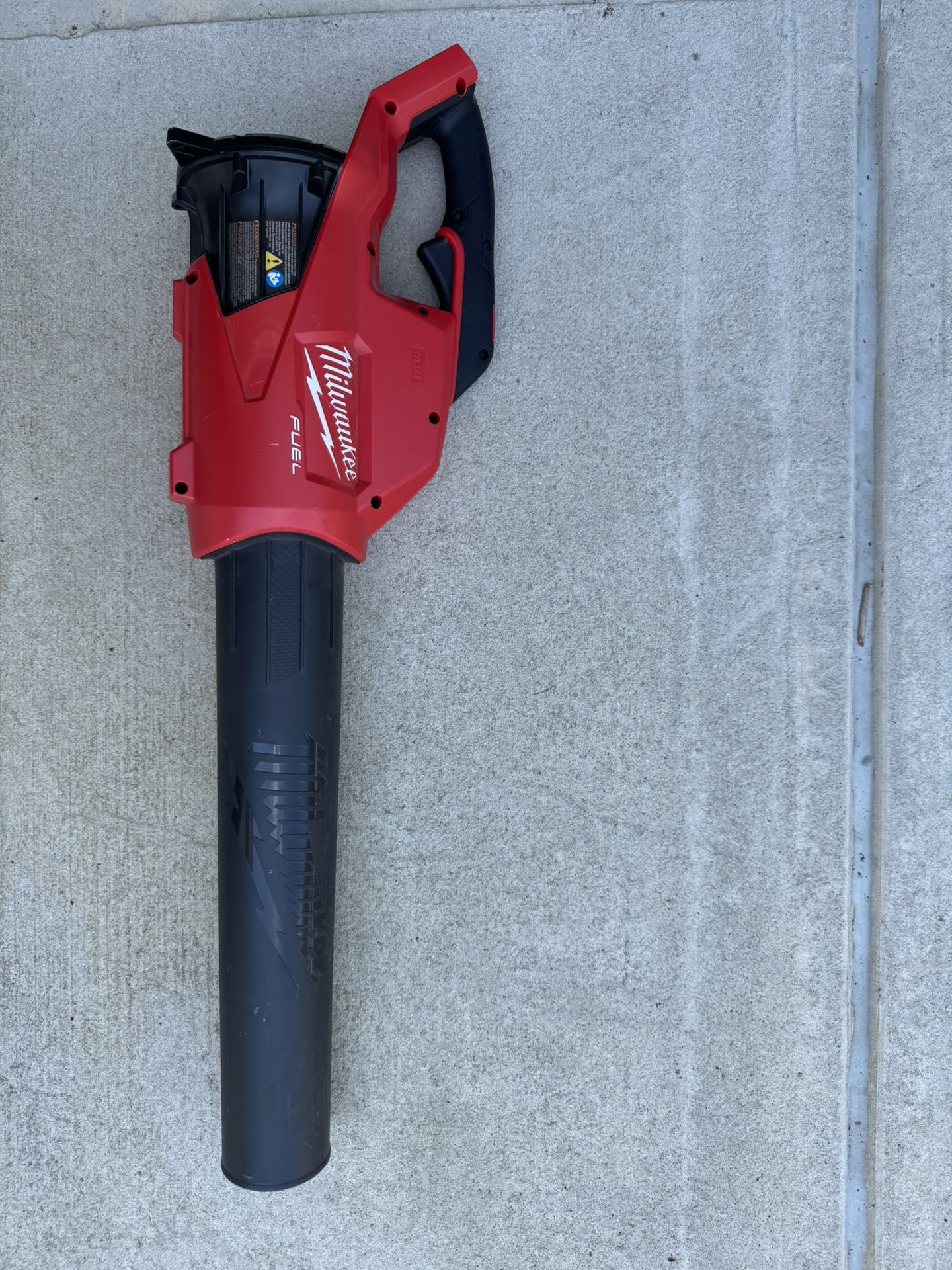 Milwaukee Leaf Blower