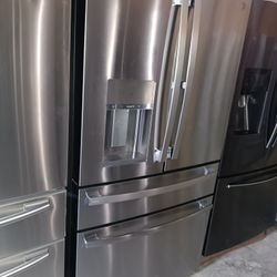 G/E Refrigerator Stainless Steel 4 Door ♦️Ice machine not working📌