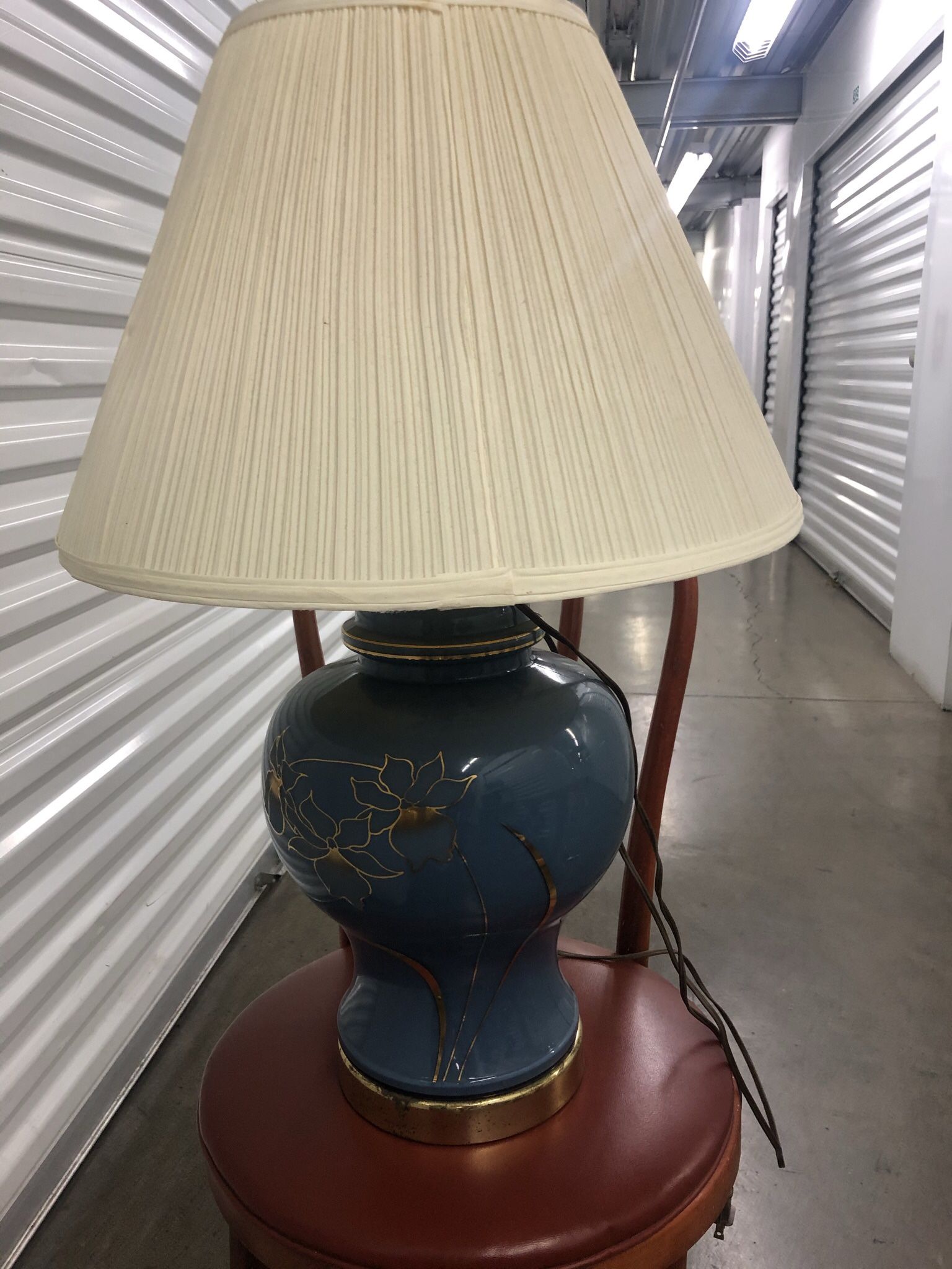 1980s Vintage Lamp 