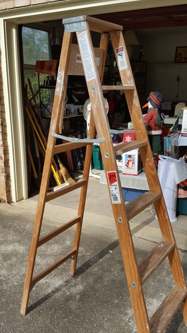 Werner 6 Ft Wood Step Ladder For In Lexington Sc Offerup