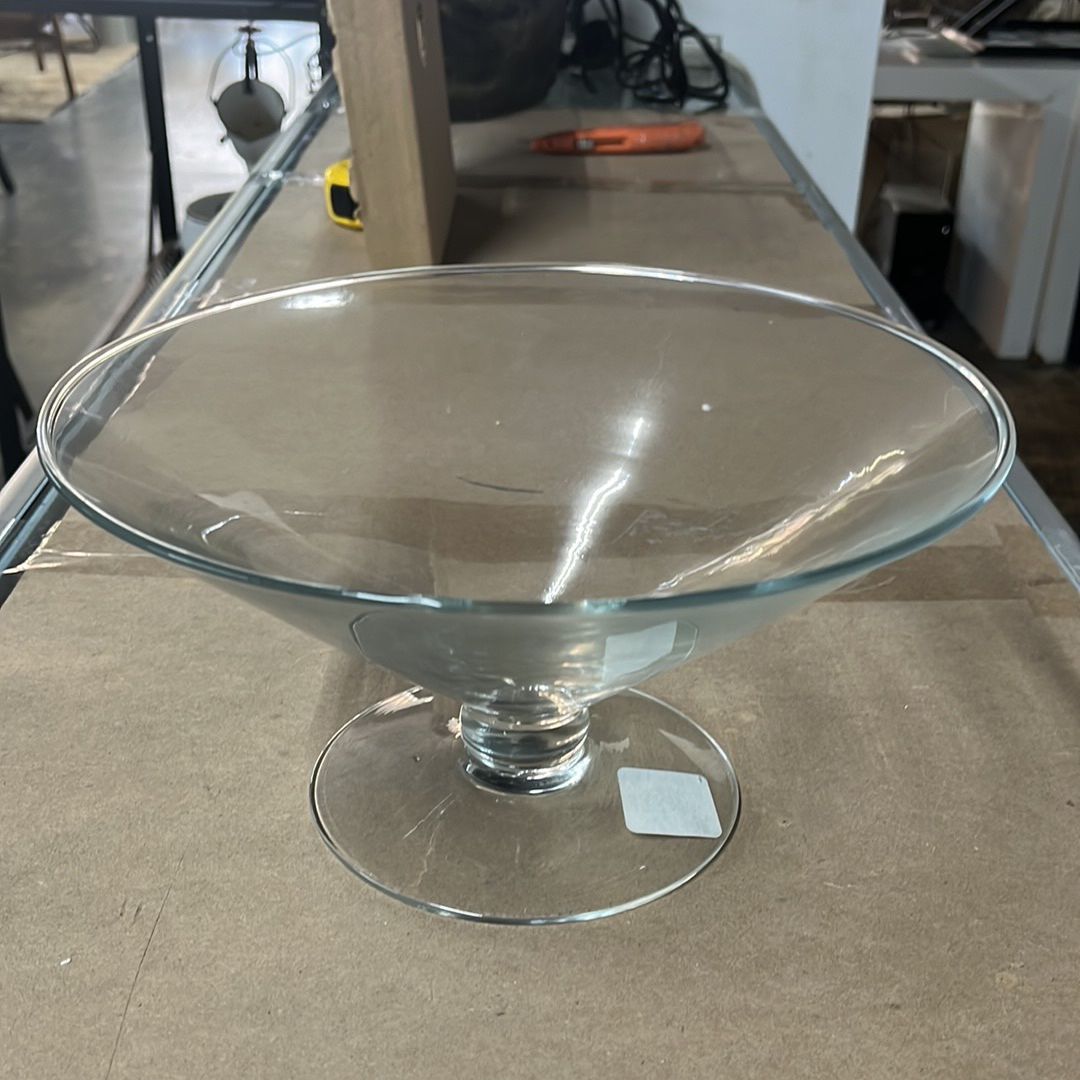 Crisa 9 1/2” Dia. Short Stem Martini Glass Bowl