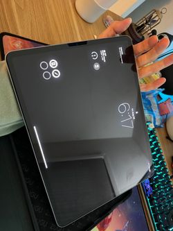 iPad Pro 12.9 6th Gen