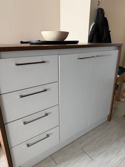 Island + Barstools