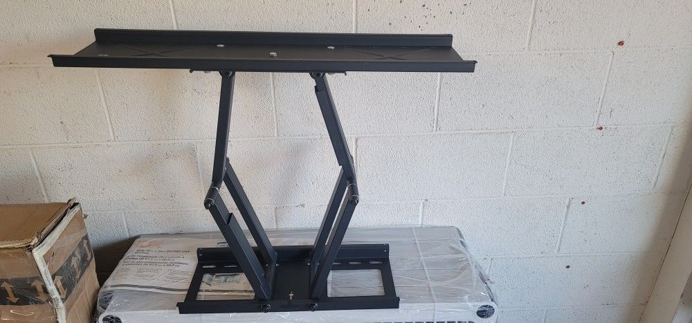 Extendable TV Wall Mount