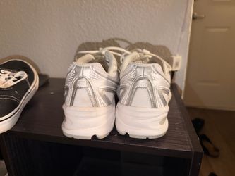 Women’s new balance 740