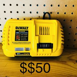 Dewalt Fast Charger New 