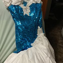 Turquoise sequin Paris sports club dress size 78