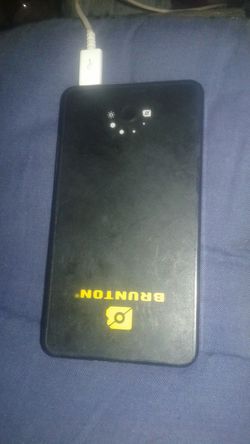 Portable solar charger