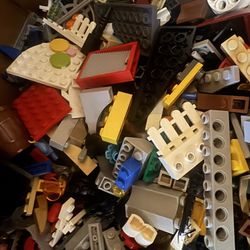 Huge Lot Of Legos