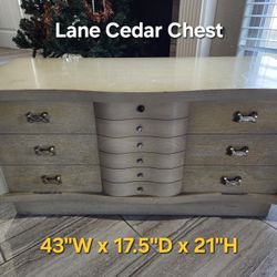 Mid-Century Lane Cedar Chest