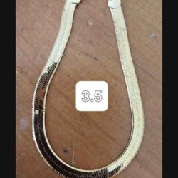 Gold Tone Chain Bracelet 