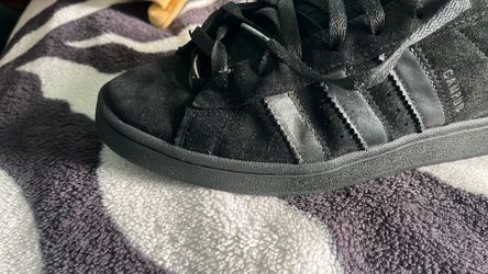 Adidas campus