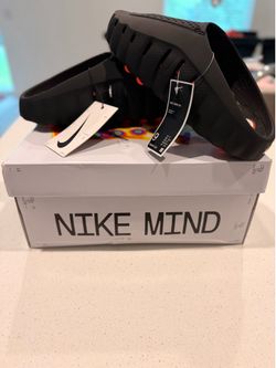 Nike Mind 001