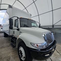 🚨 NEW INVENTORY – NEW ARRIVALS 🚨
🌴 FLORIDA TRUCK DEALS – READY TO WORK

 2021 International MV607 26-foot box truck equipped with a Maxon aluminum 