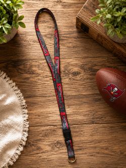 Tampa Bay Buccaneers Lanyard – Breakaway Keychain/ID Holder