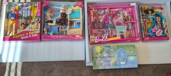 New Barbie Play Set, Gift Set