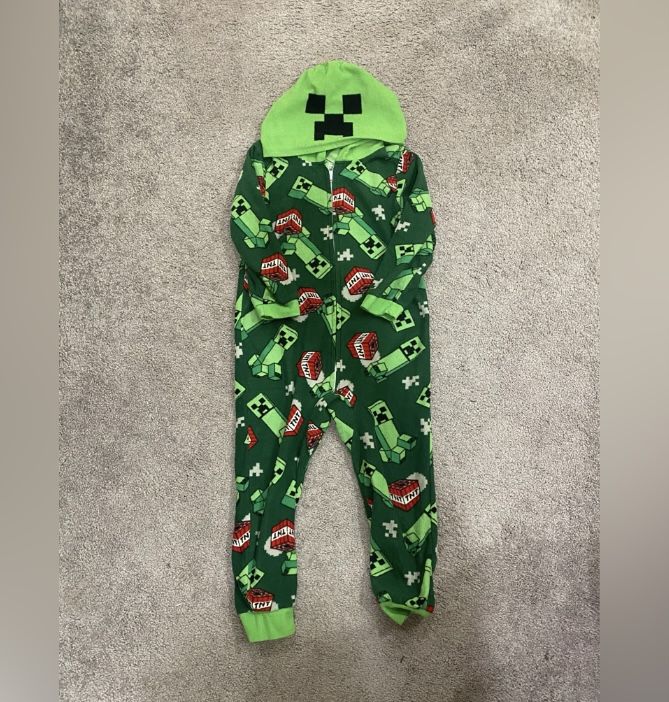 Boys Fleece Minecraft Footless Pjs size XS 4/5