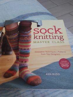 Knitting socks instructions books (2)