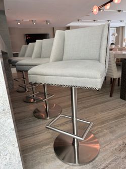Vanguard Furniture Ace Counter Stools – Michael Weiss Collection