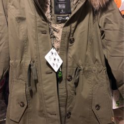 Hollister Size S
