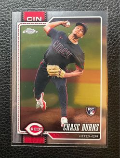 2026 Chase Burns Topps Chrome Rookie Card.