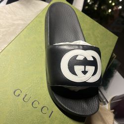 Women Gucci sandle / slide 