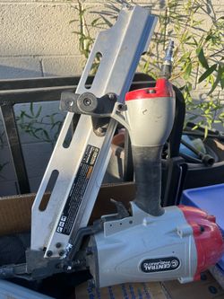 Versatile Central Pneumatic 3-in-1 Framing Air Nailer