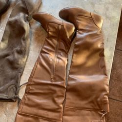 Botas Largas Size 6 $8