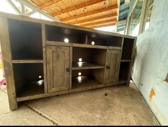 Tv stand