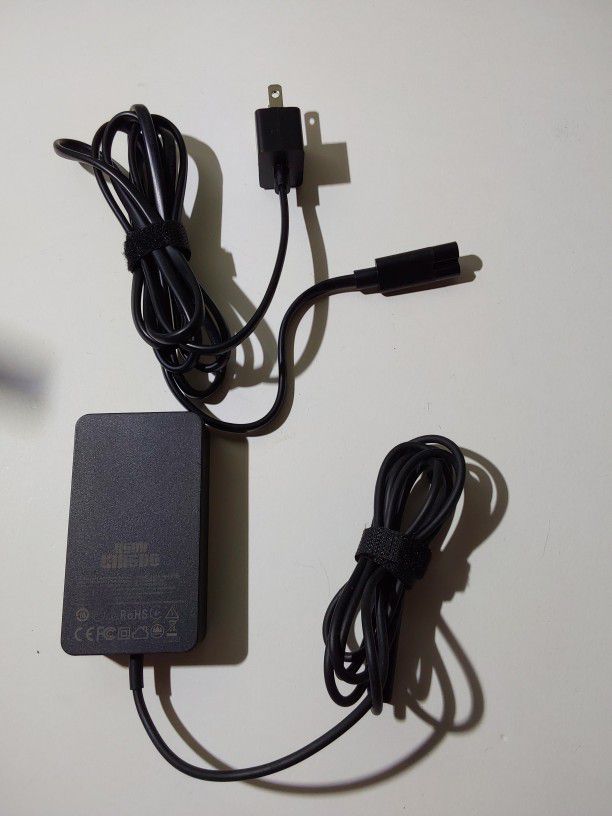 AC Adapter For Microsoft Surface Model:EADP-1800 (12)