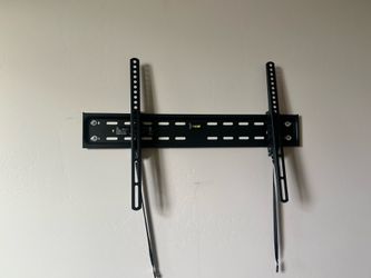 Tv mount