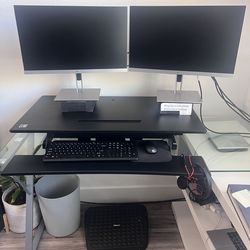 Electric desk raiser