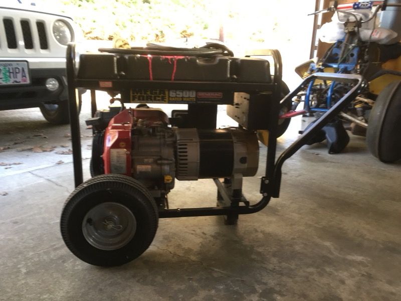 Generac megaforce 6500 generator *price reduced* for Sale in Turner, OR
